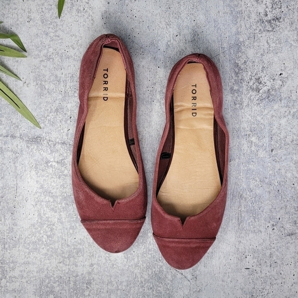 Torrid | Burgundy Faux Suede Ballet Flats - Picture 1 of 9